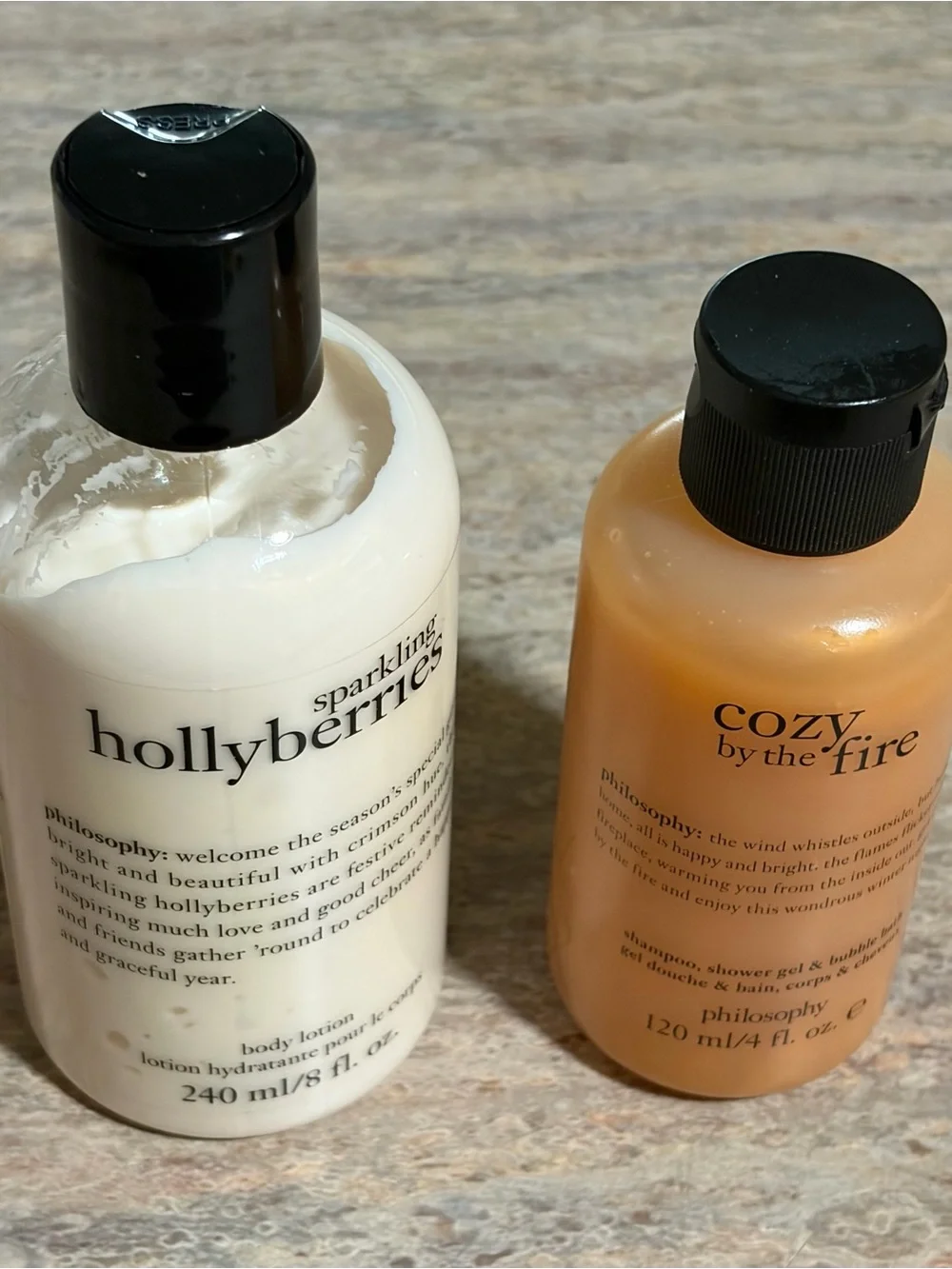 Philosophy Hollyberries Sparkling Body Lotion & Cozy by the Fire Bath Duo